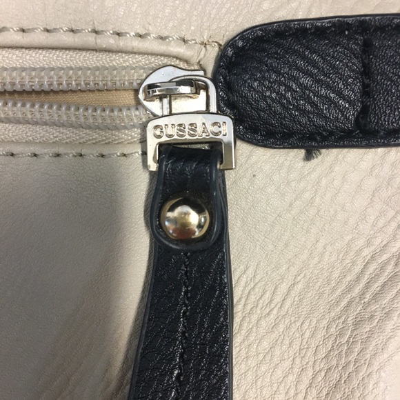 Authentic Gorgeous GUSSACI Leather Bag - Picture 7 of 14